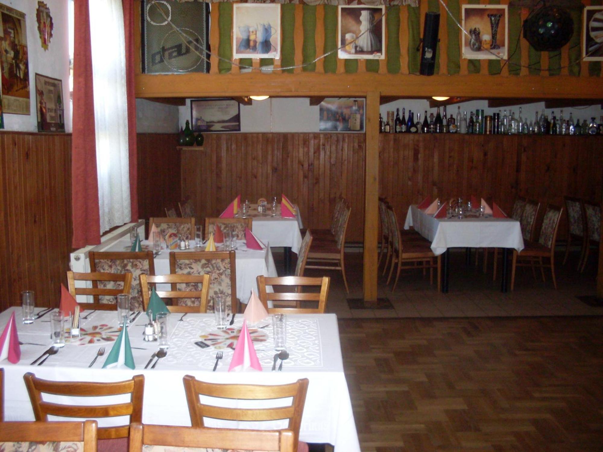Pension U Kastanu Карловы Вары Экстерьер фото